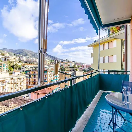 Breathe The Riviera Breeze Cozy In Rapallo